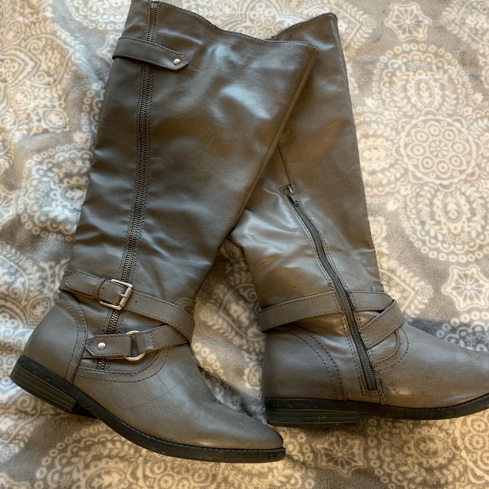 Rampage Grey Boots